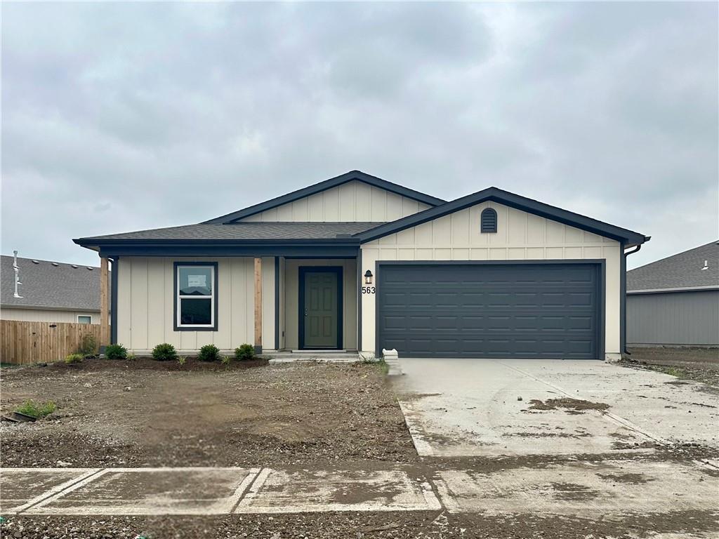Listing Photo MLS #HMS2551939