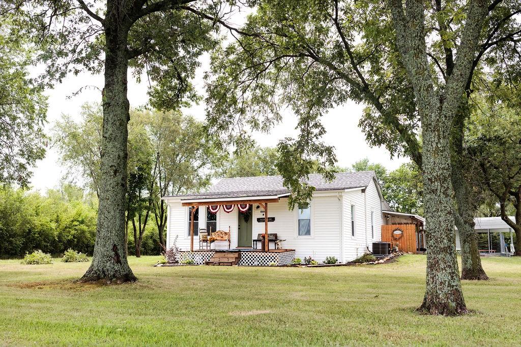 Listing Photo MLS #HMS2551990