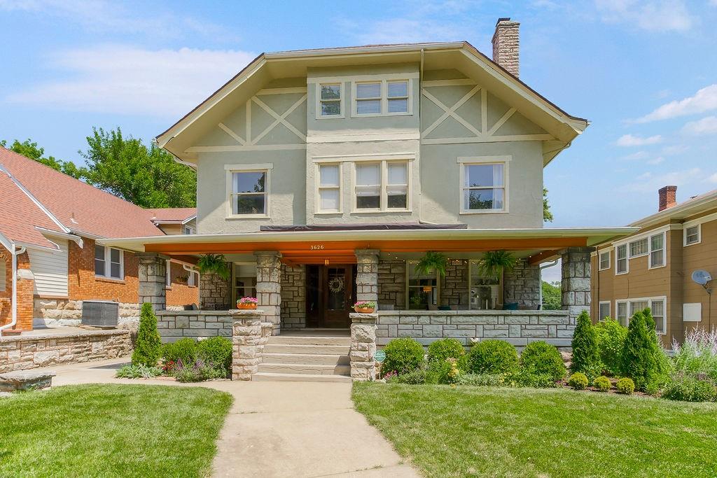 Listing Photo MLS #HMS2552010