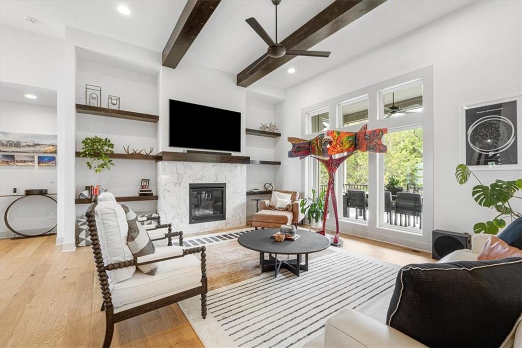 Listing Photo MLS #HMS2552083