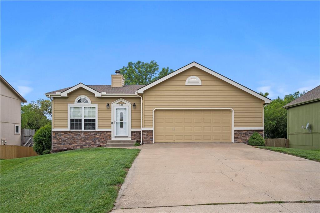 Listing Photo MLS #HMS2552116