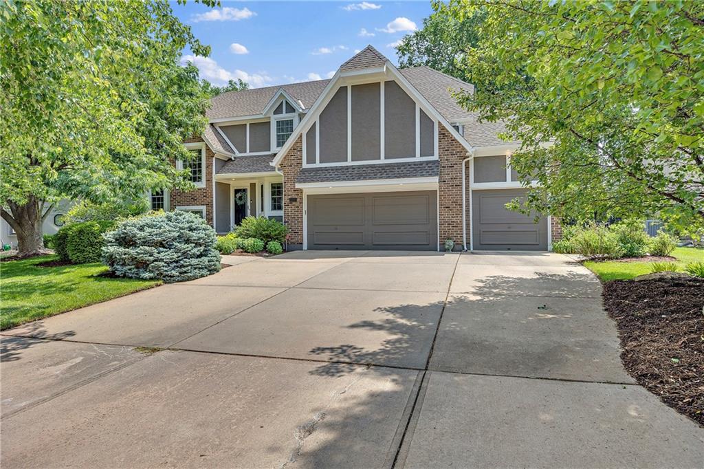 Listing Photo MLS #HMS2552118