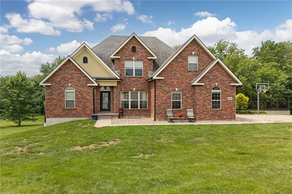 Listing Photo MLS #HMS2552128
