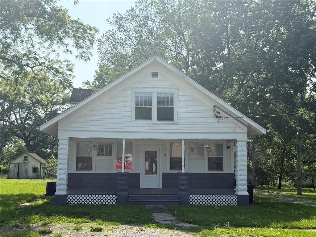 Listing Photo MLS #HMS2552343