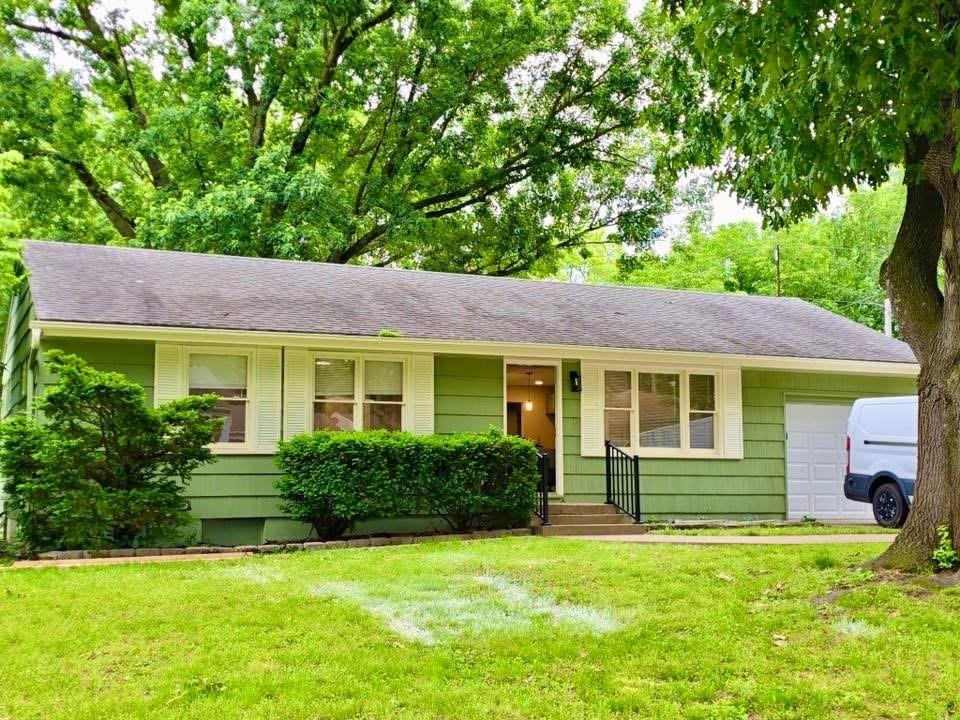 Listing Photo MLS #HMS2552597