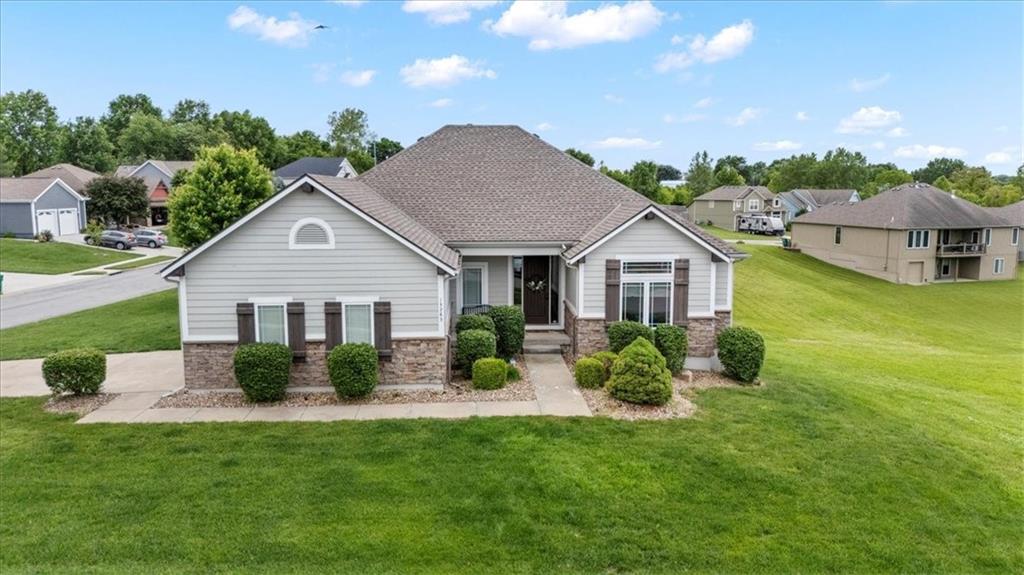 Listing Photo MLS #HMS2552697