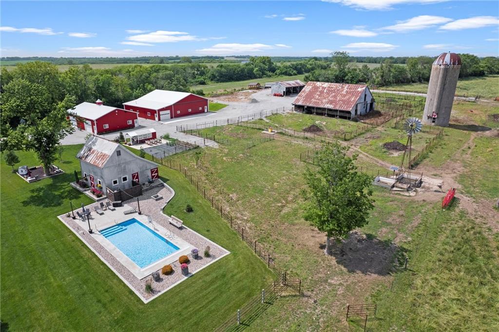 Listing Photo MLS #HMS2552892