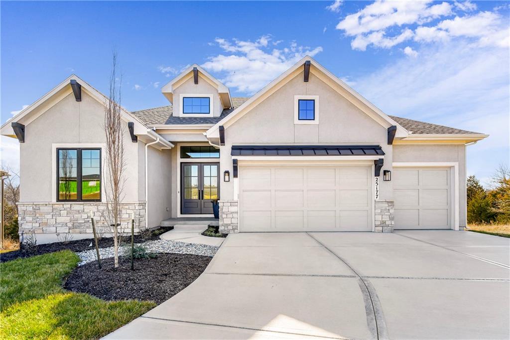 Listing Photo MLS #HMS2553124