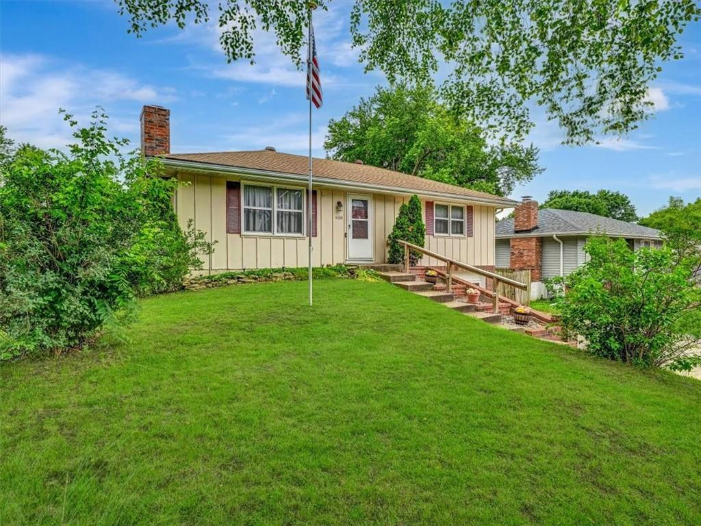 Listing Photo MLS #HMS2553188