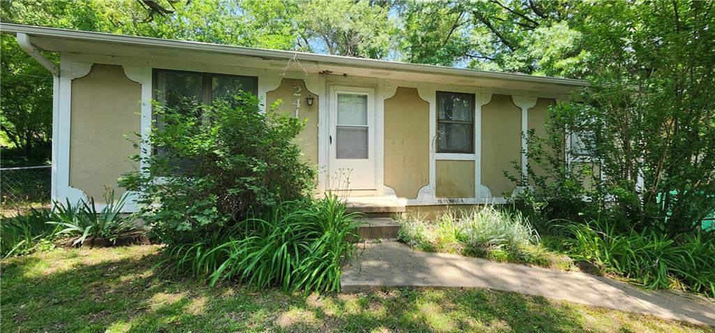 Listing Photo MLS #HMS2553189