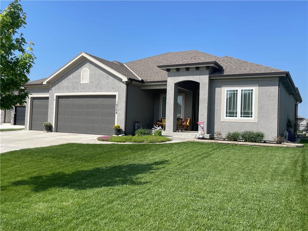 Listing Photo MLS #HMS2553198