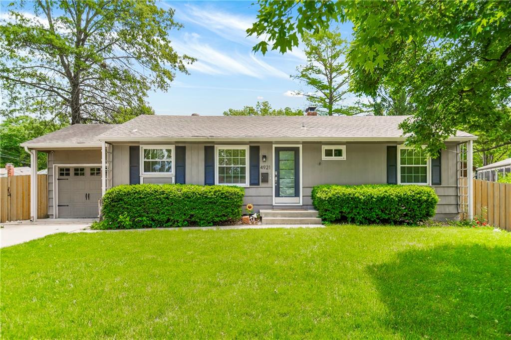 Listing Photo MLS #HMS2553319