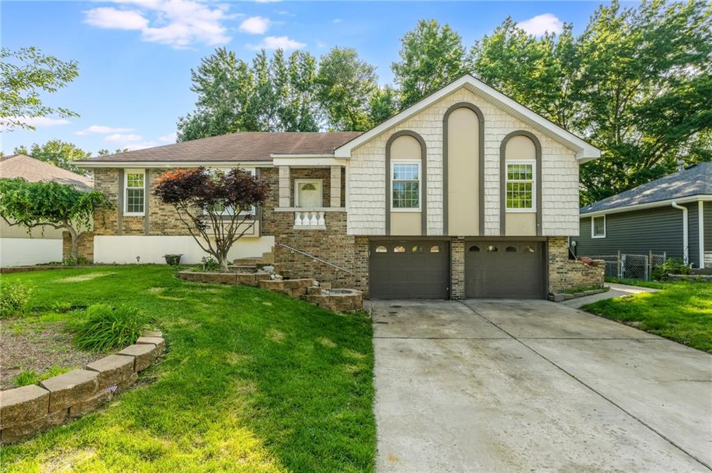 Listing Photo MLS #HMS2553692