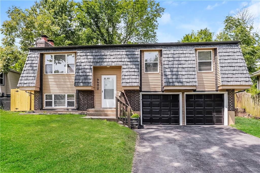 Listing Photo MLS #HMS2553873