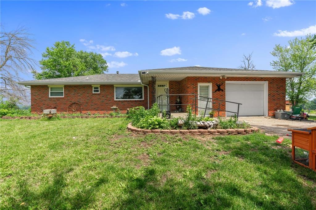 Listing Photo MLS #HMS2555017
