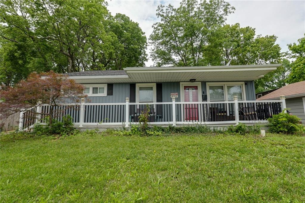 Listing Photo MLS #HMS2555041