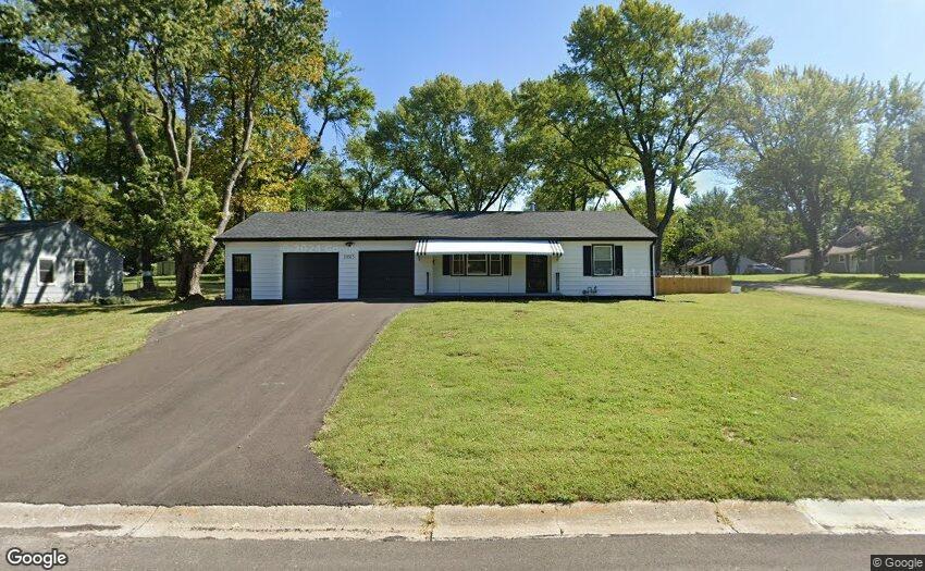Listing Photo MLS #HMS2555086