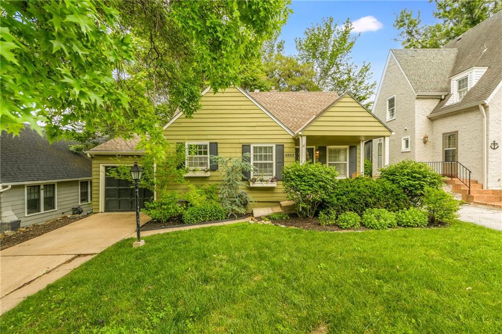 Listing Photo MLS #HMS2555090