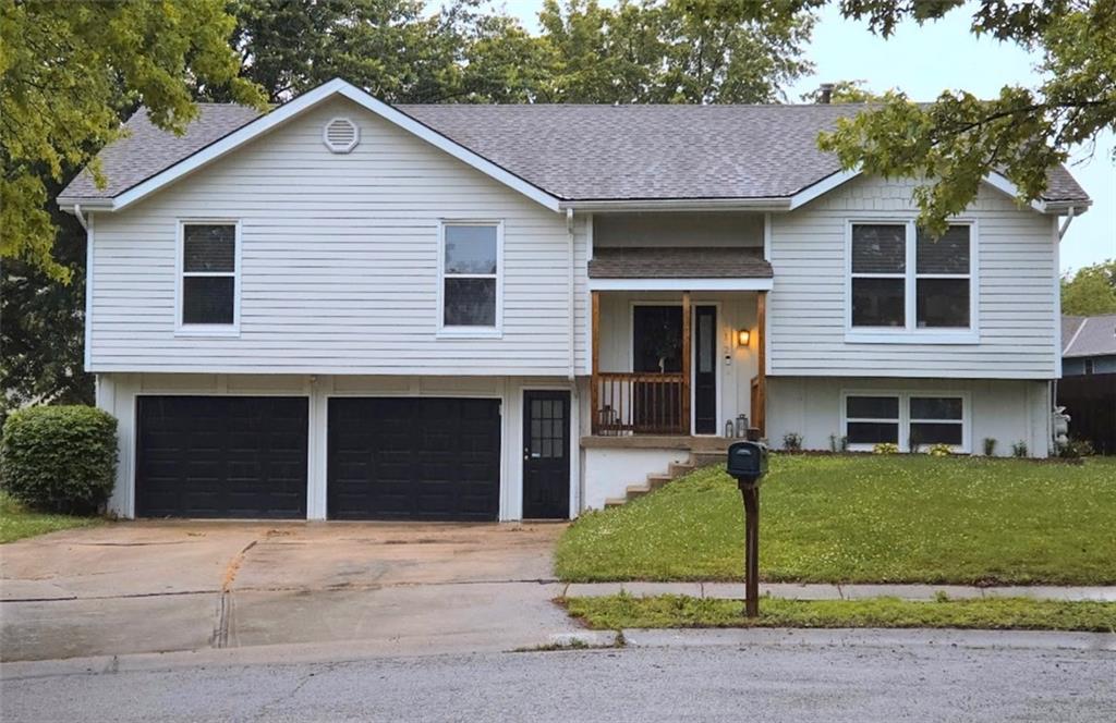 Listing Photo MLS #HMS2555126