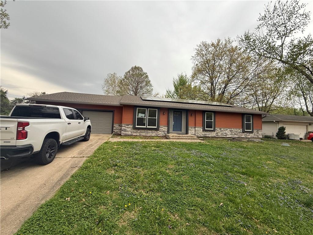 Listing Photo MLS #HMS2555185