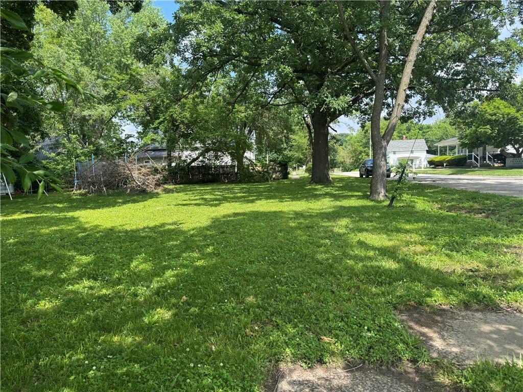 Listing Photo MLS #HMS2555275