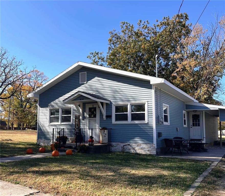 Listing Photo MLS #HMS2555371