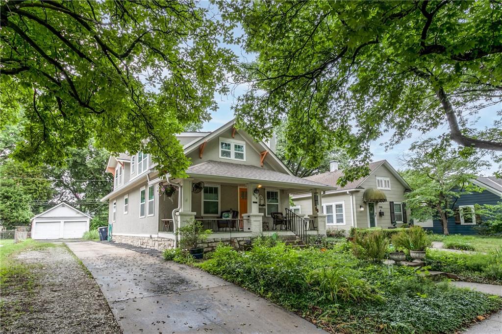 Listing Photo MLS #HMS2555430
