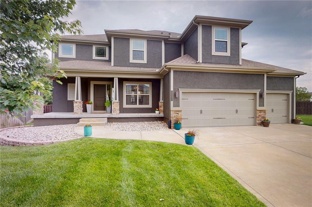 Listing Photo MLS #HMS2555601