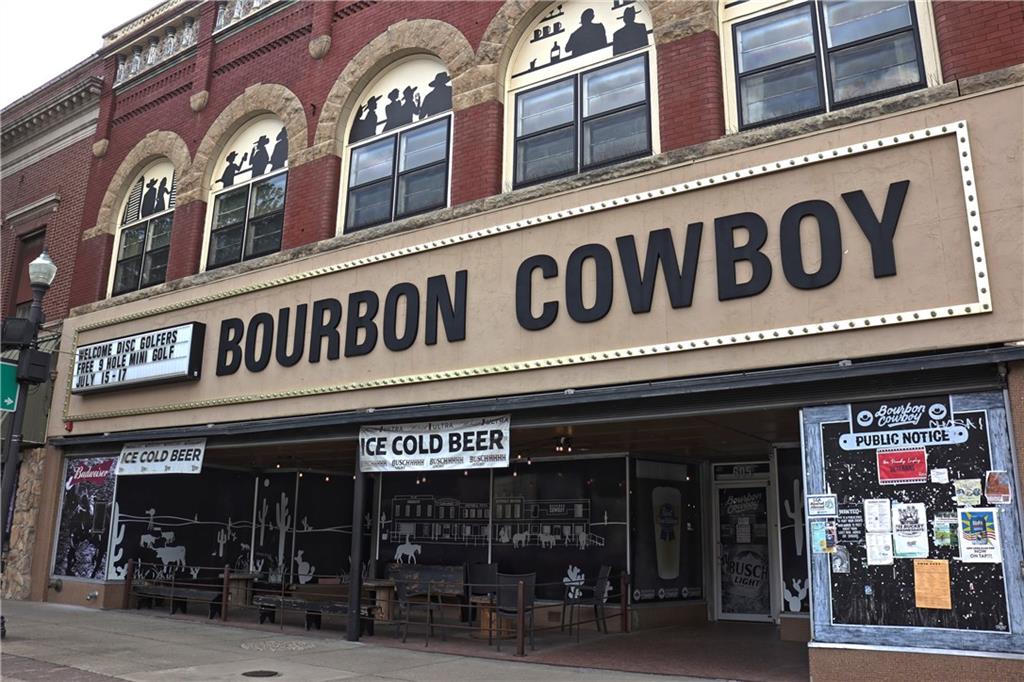 Listing Photo MLS #HMS2555752