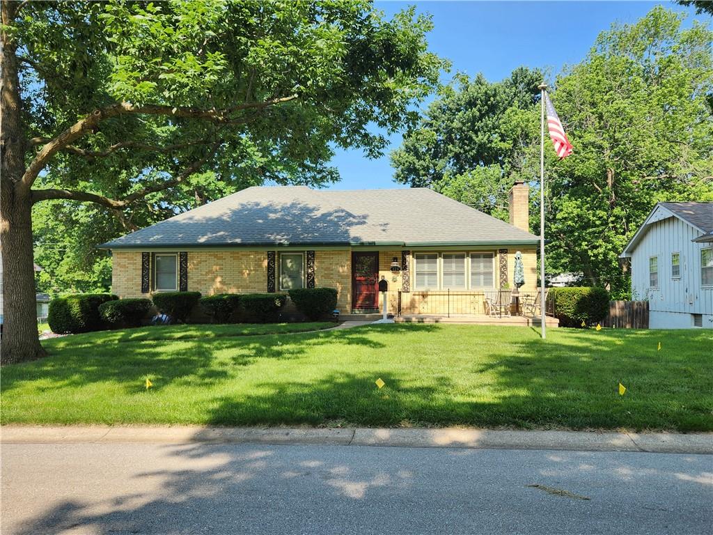 Listing Photo MLS #HMS2555805