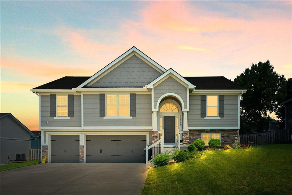 Listing Photo MLS #HMS2556132