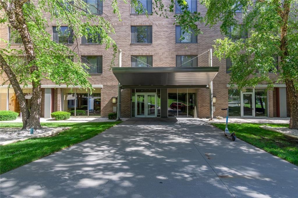 Listing Photo MLS #HMS2556607