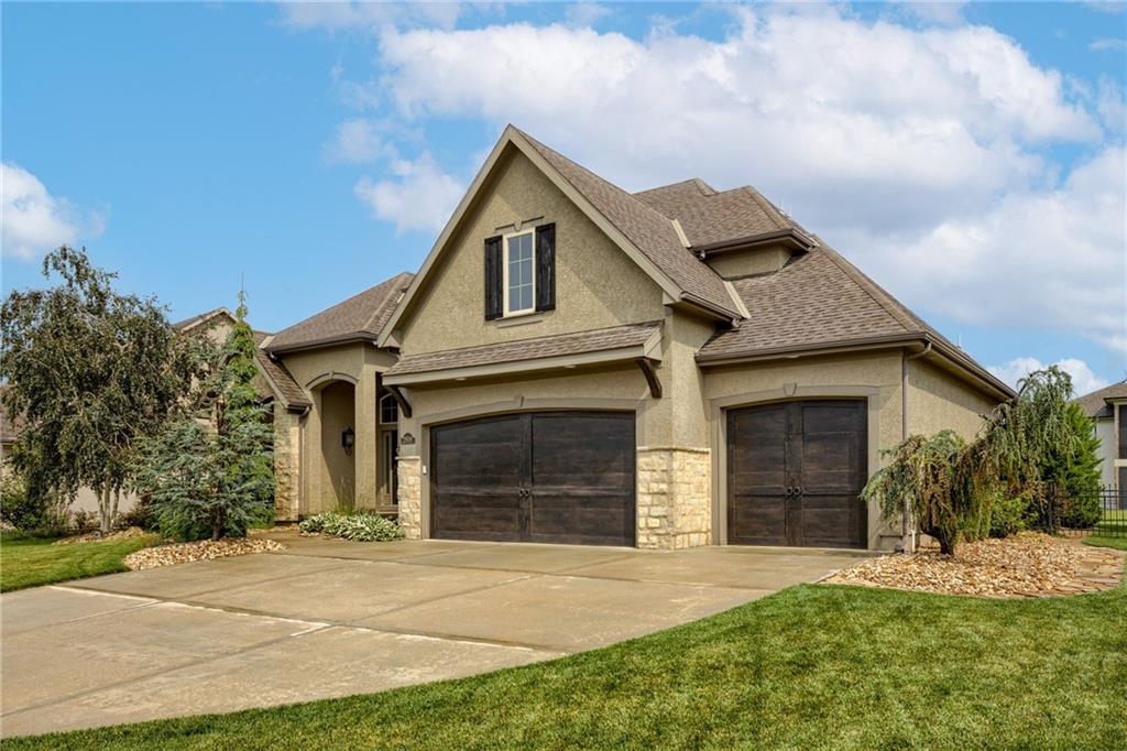 Listing Photo MLS #HMS2557682