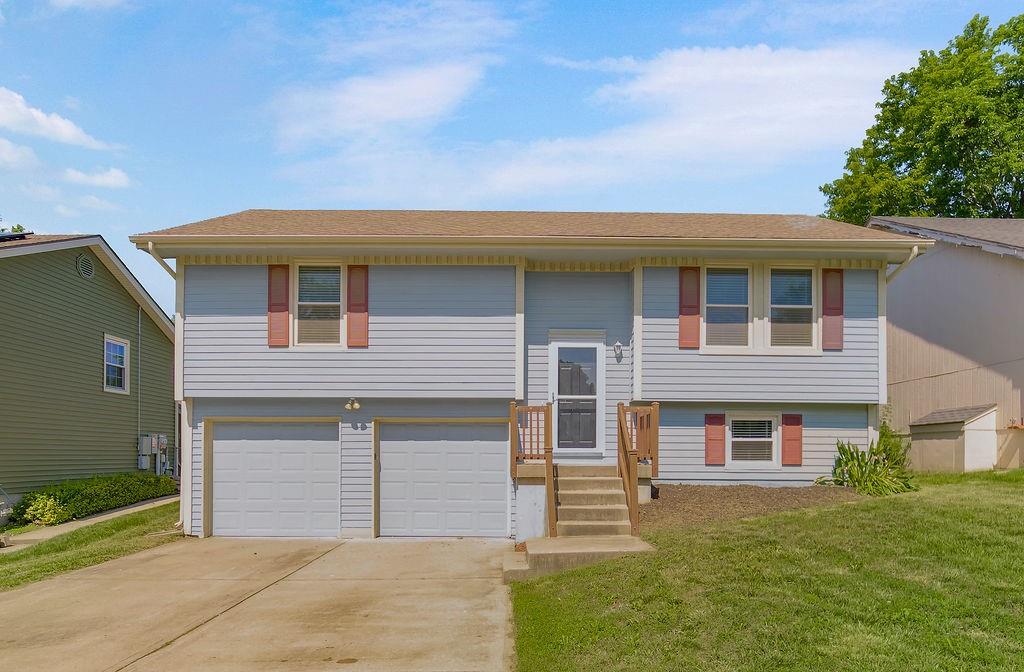 Listing Photo MLS #HMS2558059