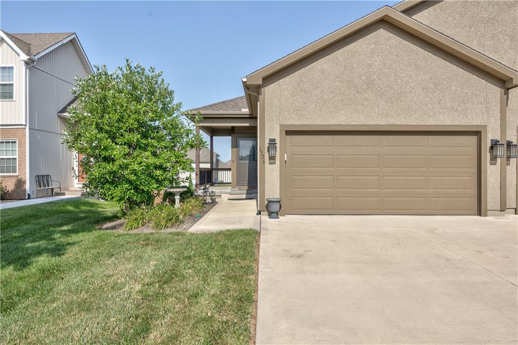 Listing Photo MLS #HMS2558121