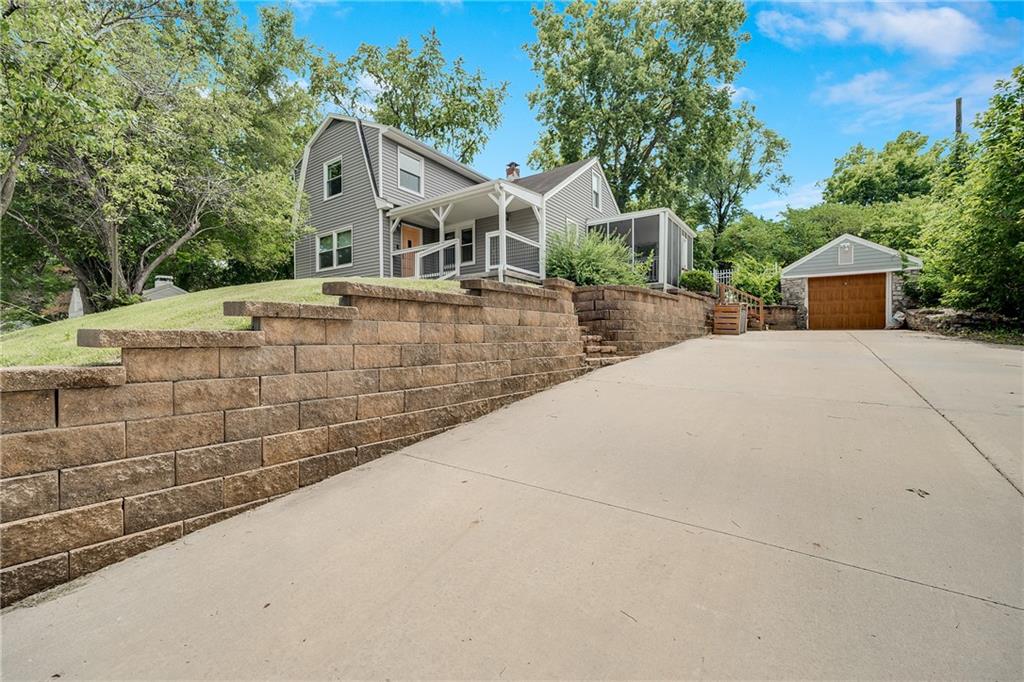 Listing Photo MLS #HMS2558543