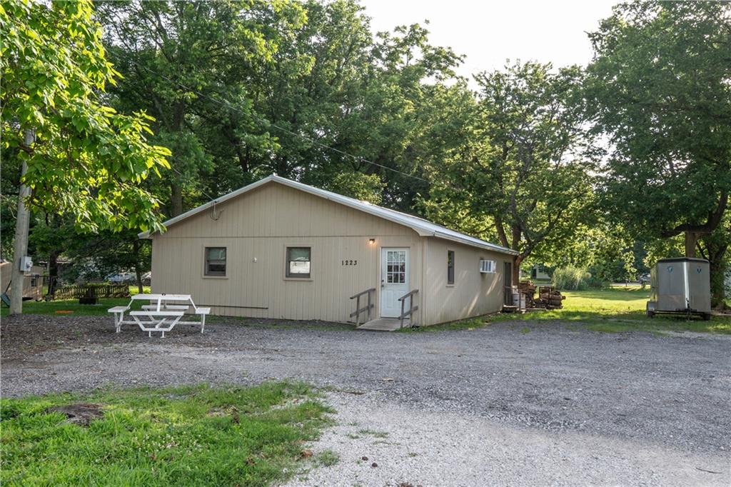 Listing Photo MLS #HMS2558792