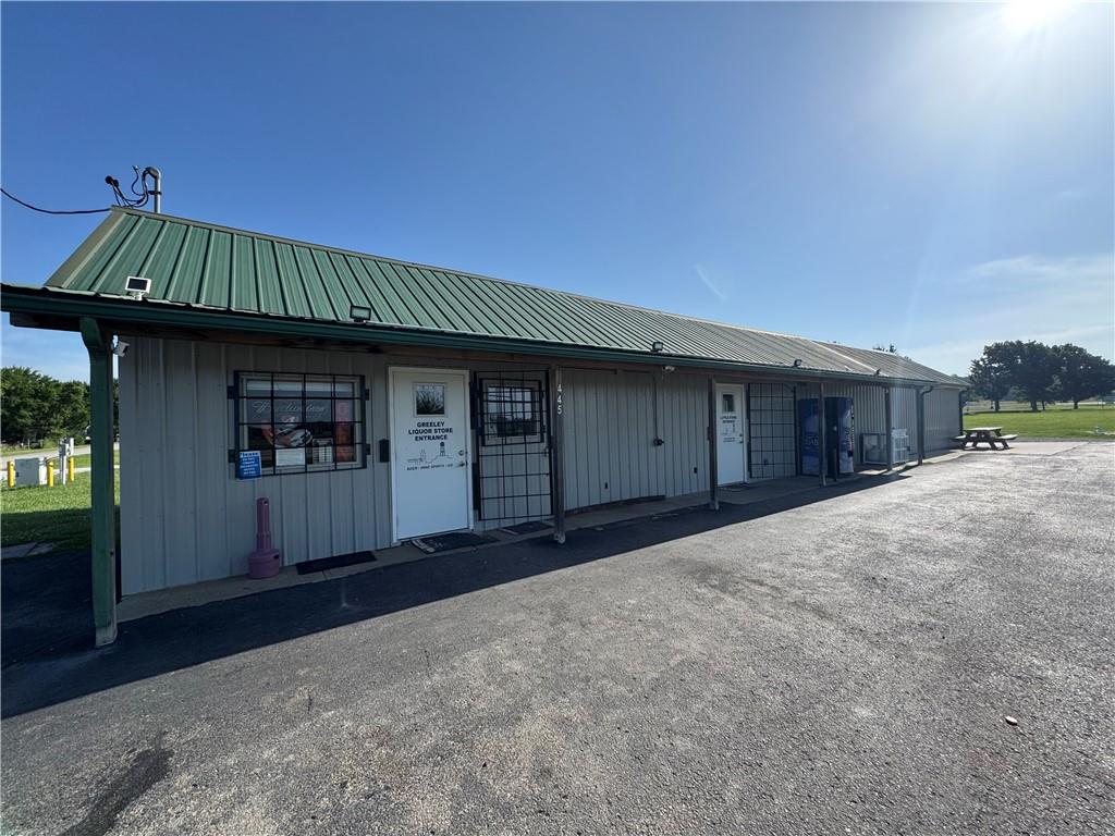 Listing Photo MLS #HMS2559173