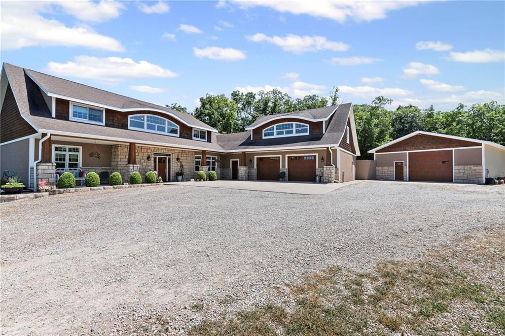Listing Photo MLS #HMS2559472