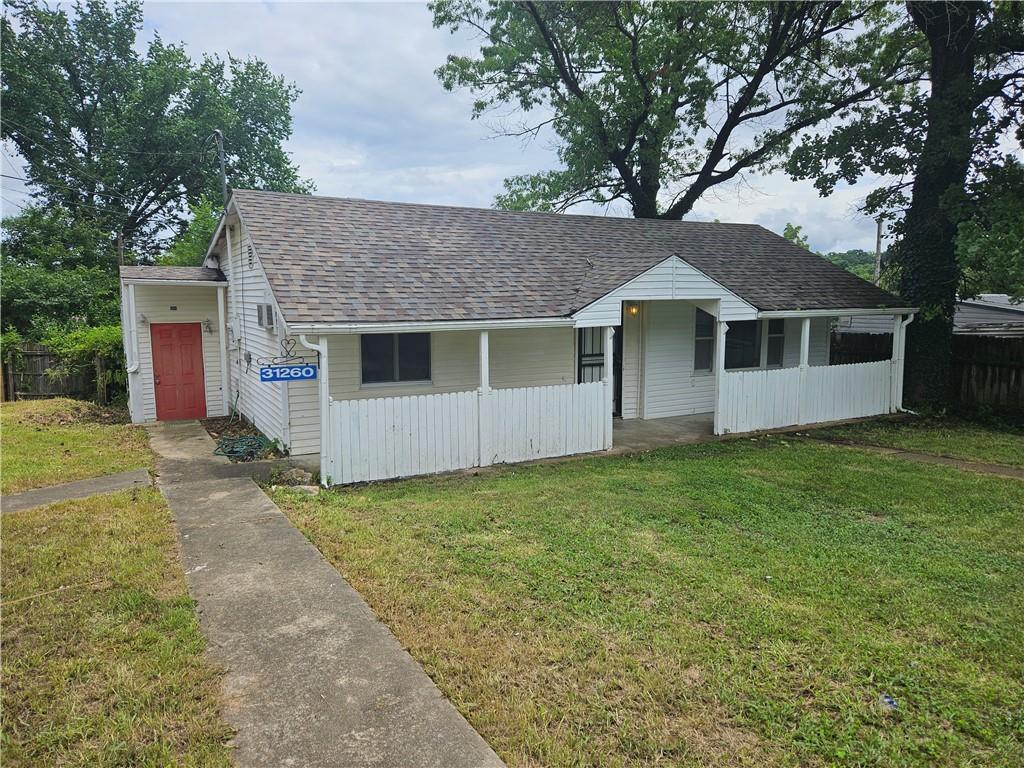 Listing Photo MLS #HMS2560106