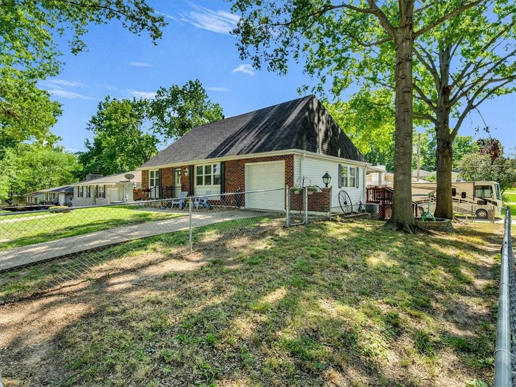 Listing Photo MLS #HMS2560166
