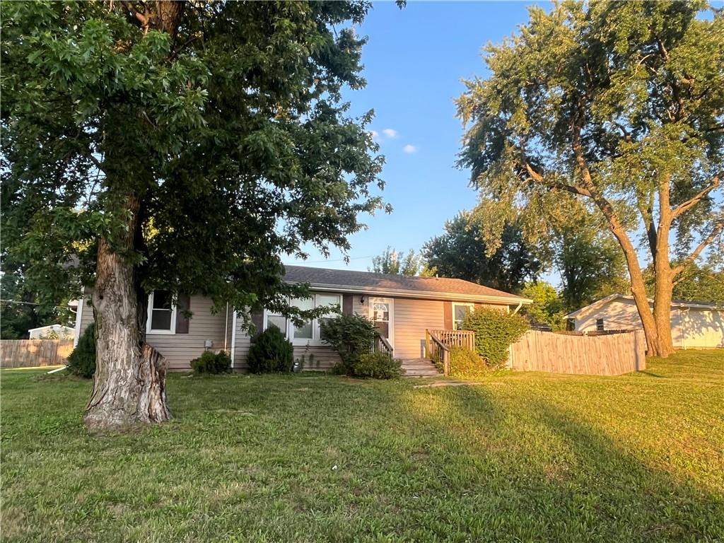 Listing Photo MLS #HMS2560181