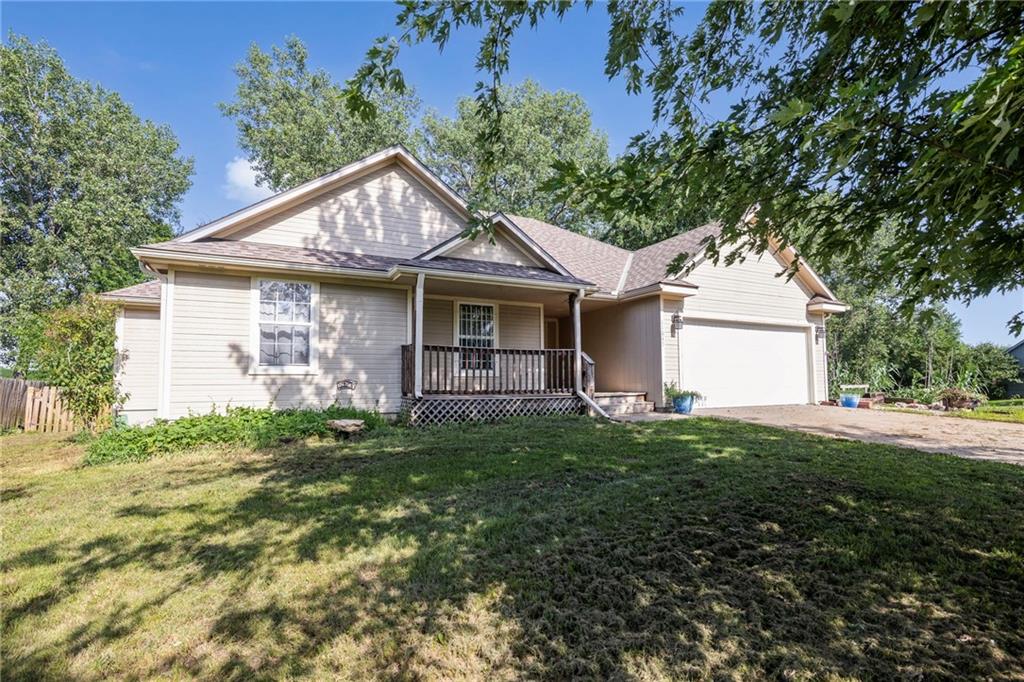 Listing Photo MLS #HMS2560185