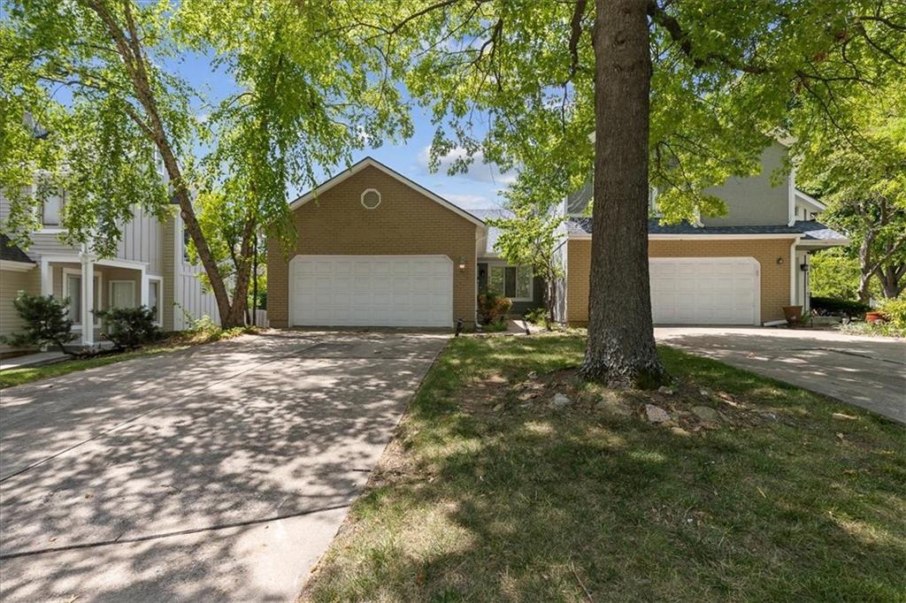 Listing Photo MLS #HMS2561569