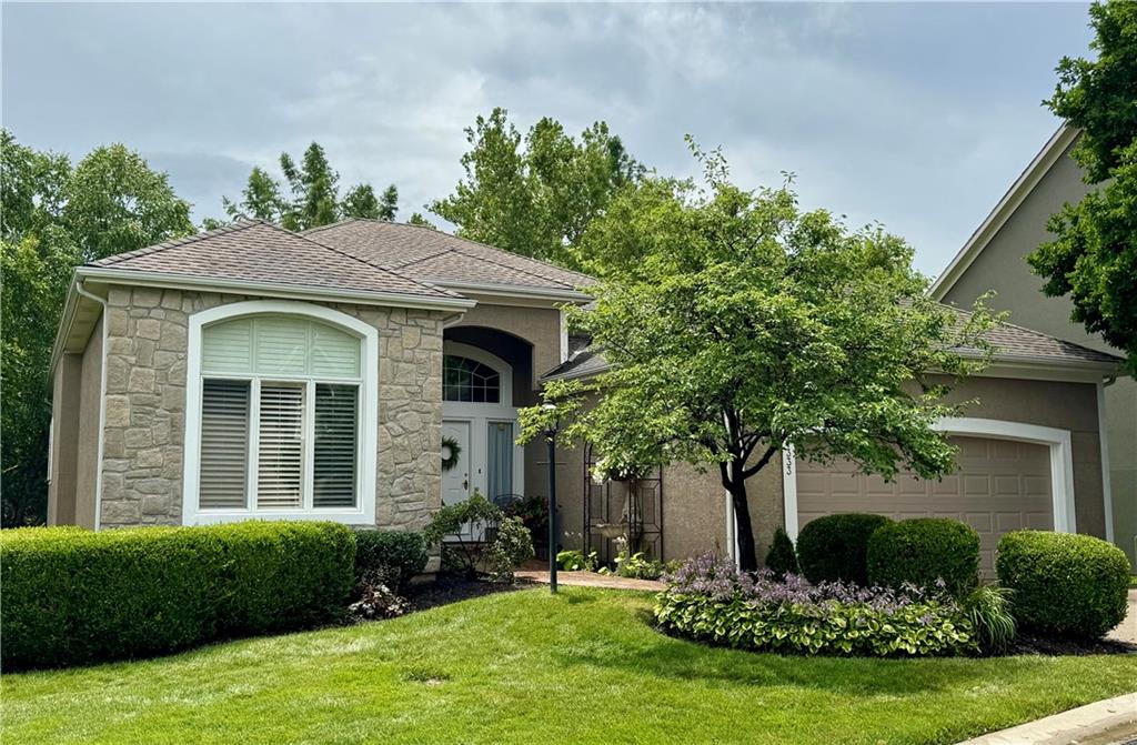Listing Photo MLS #HMS2561584