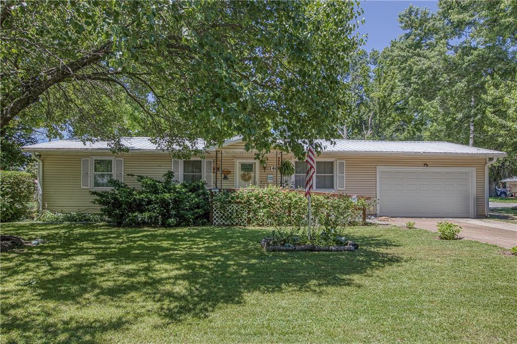 Listing Photo MLS #HMS2561825