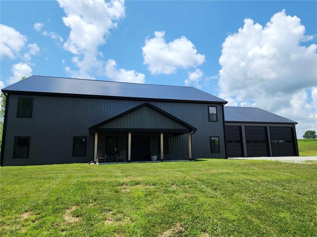 Listing Photo MLS #HMS2561839