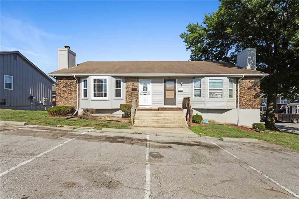 Listing Photo MLS #HMS2562096
