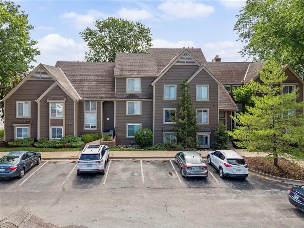 Listing Photo MLS #HMS2562218