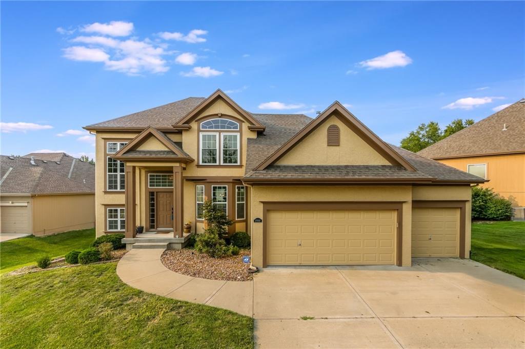 Listing Photo MLS #HMS2562354